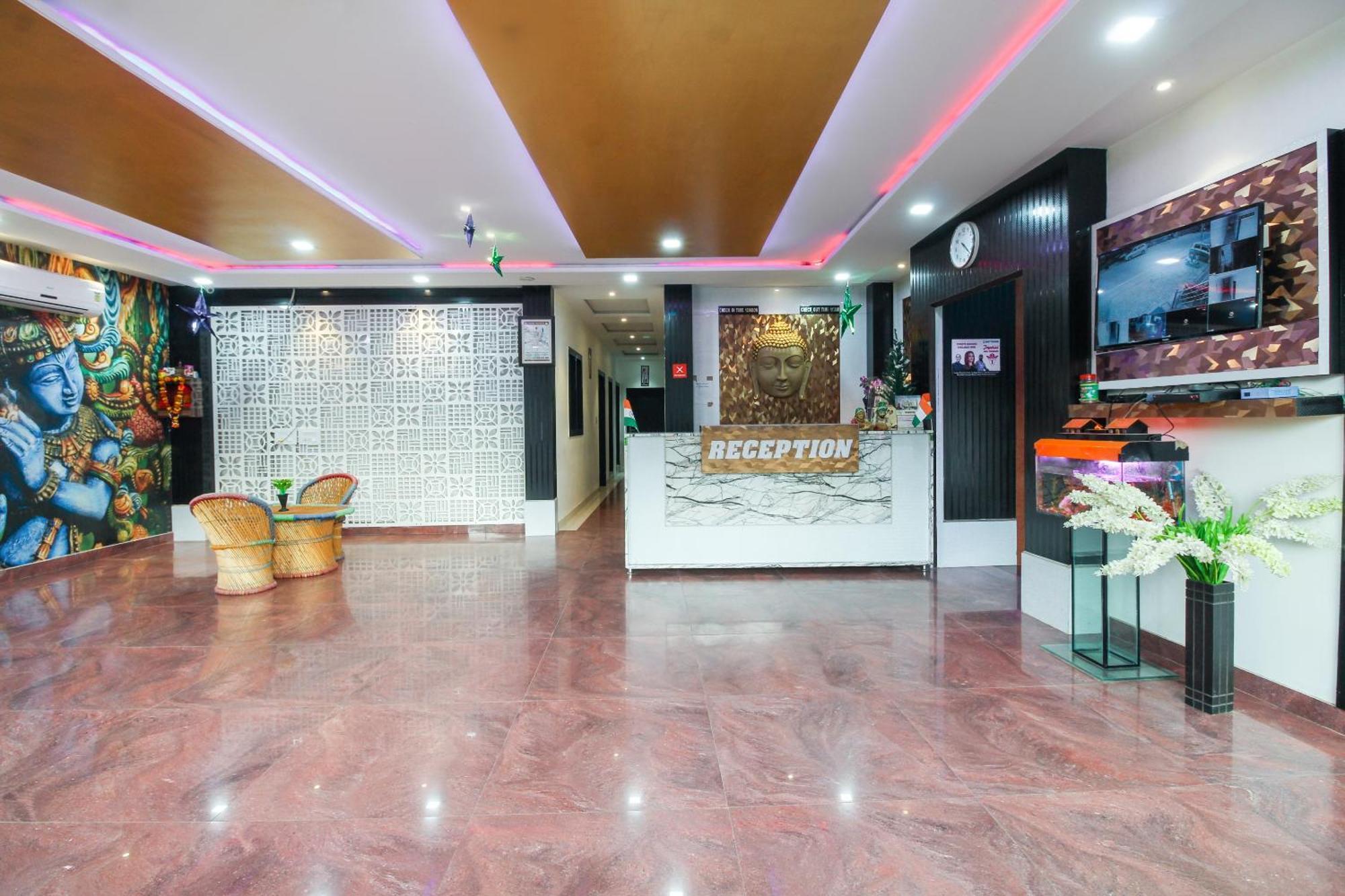 OYO 12750 Hotel Jalsa Tājganj Buitenkant foto